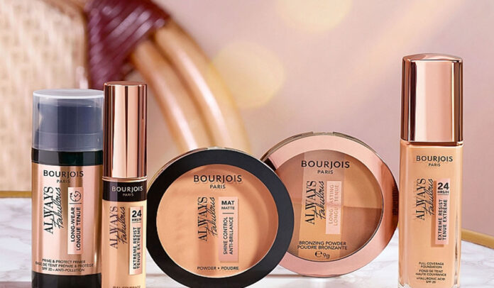 Cream بهترین کرم پودر از نظر پوشانندگی و کاور بالا